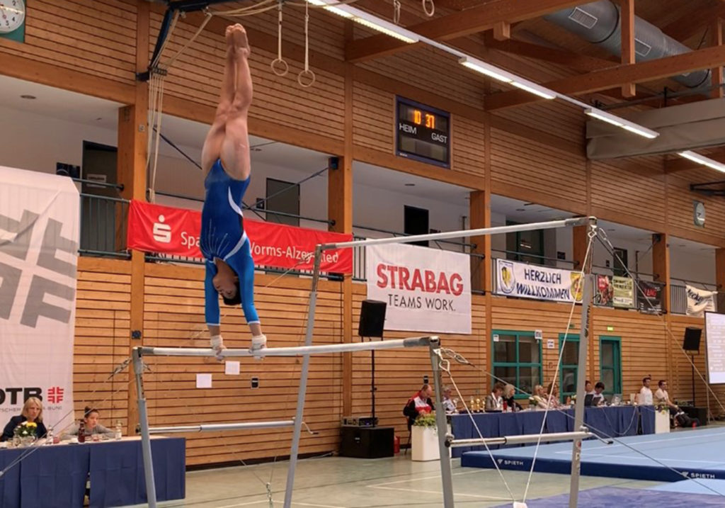 BTV Deutschlandpokal 2019 Stufenbarren mit Sportbekleidung vom deutschen Hersteller ERVY