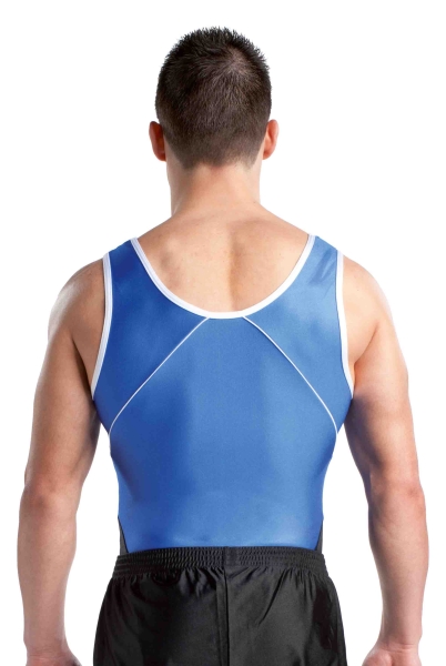 Turntrikot mit kurzen Paspeln vorne und hinten